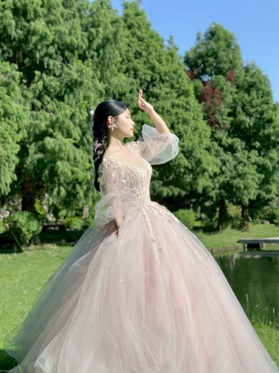 BEATTIE 比堤婚紗禮服 06